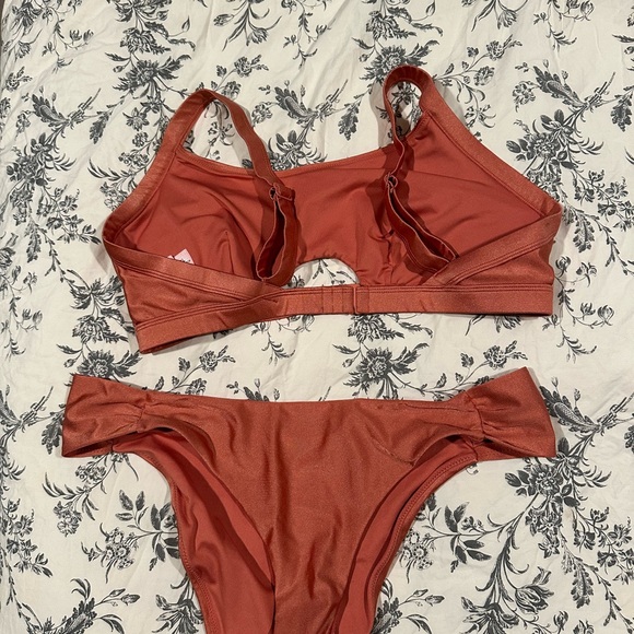 Hunkemoller swimsuit XL - Picture 4 of 5